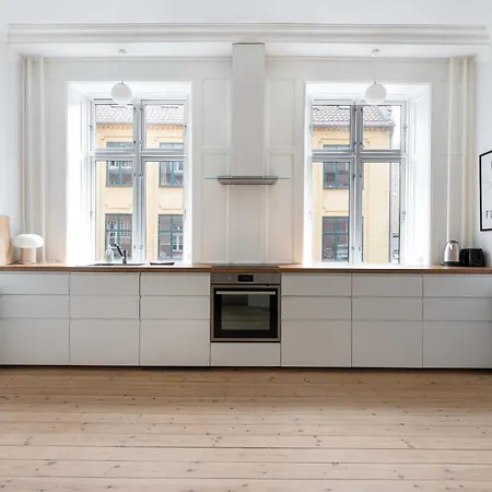 The Royale With 4 Bedrooms Lägenhet *